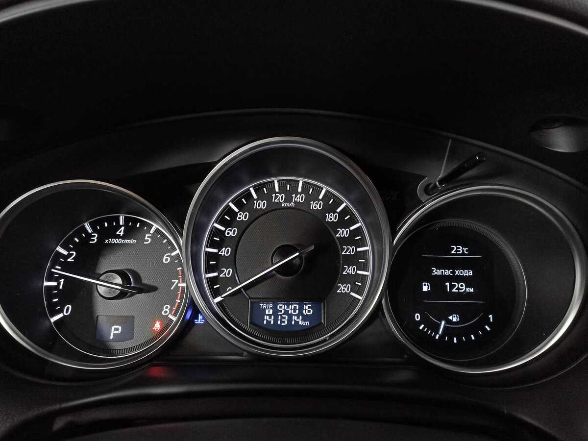 Б/У Мазда Ц-Икс-5 2016 года. Фото: #9