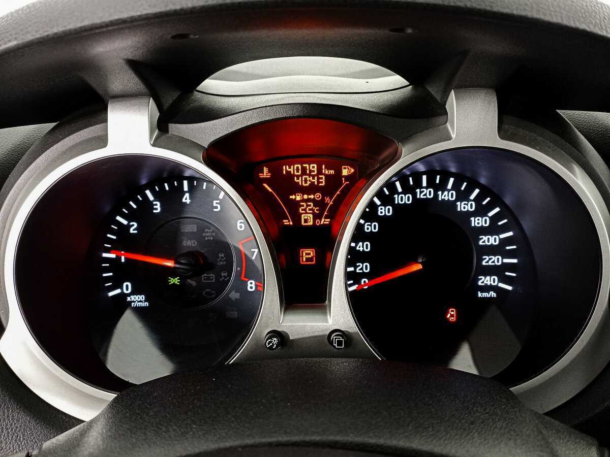 Б/У Ниссан Жук 2014 года. Фото: #11