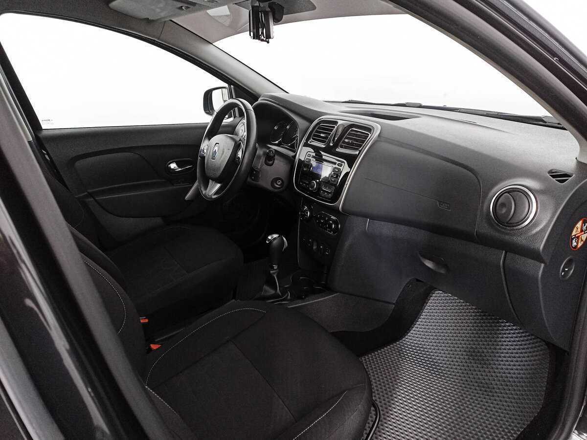 Б/У Рено Сандеро 2016 года. Фото: #7