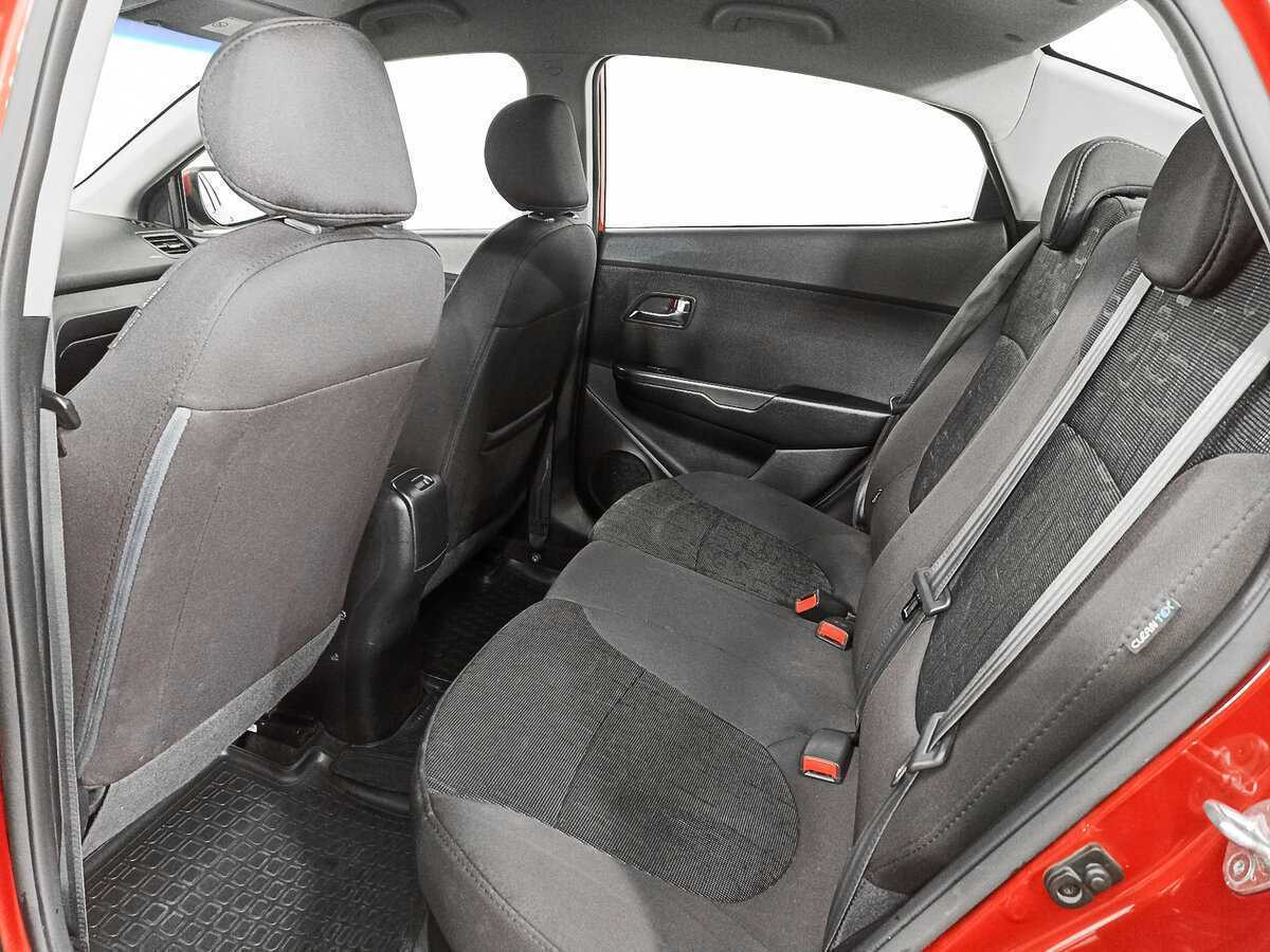 Б/У Киа Рио 2016 года. Фото: #9