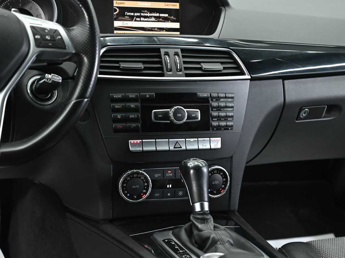 Б/У Мерседес-Бенц Ц-Класс 2012 года. Фото: #11