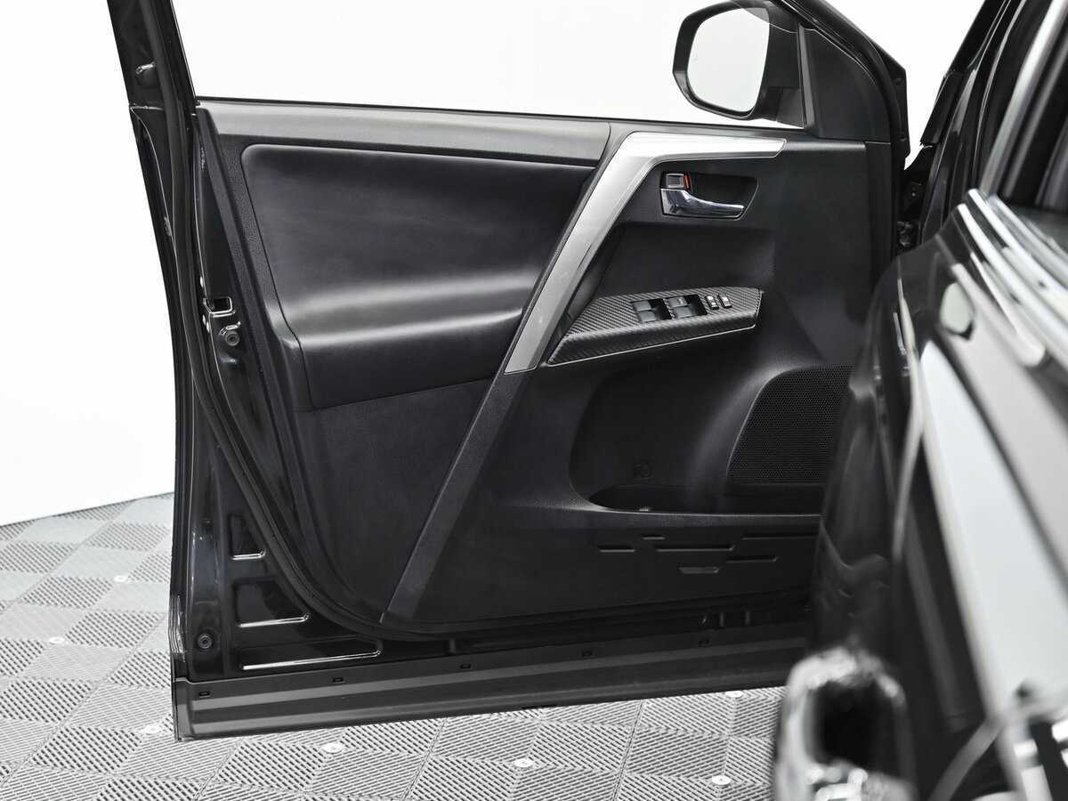 Б/У Тойота Рав4 2013 года. Фото: #6