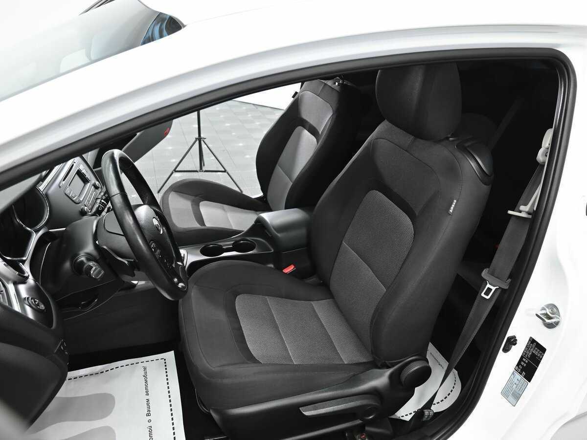 Б/У Киа Сид 2017 года. Фото: #5