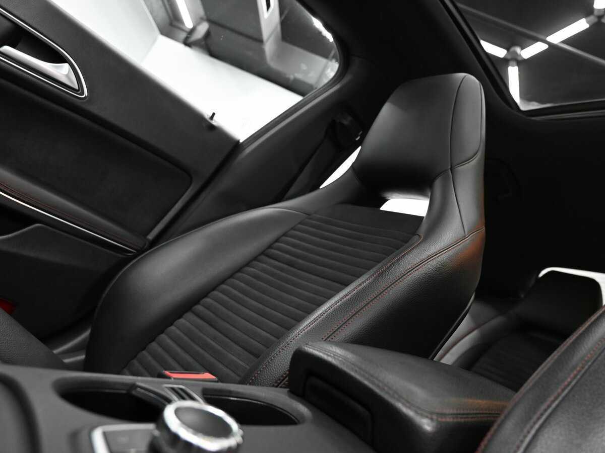 Б/У Мерседес-Бенц КЛА 2013 года. Фото: #17