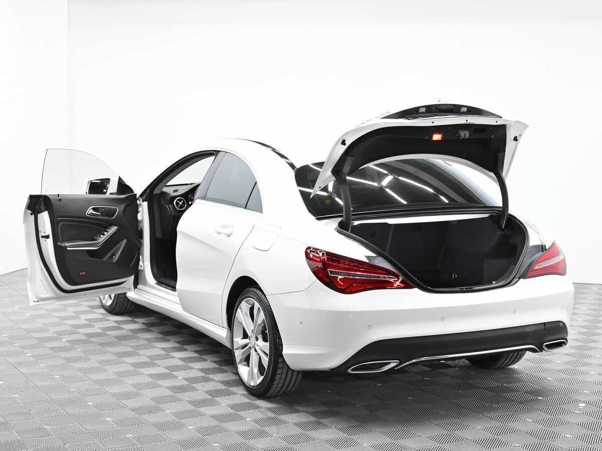 Б/У Мерседес-Бенц КЛА 2017 года. Фото: #6