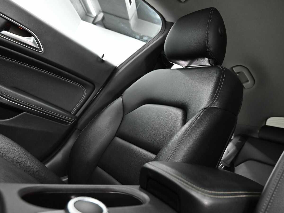 Б/У Мерседес-Бенц КЛА 2017 года. Фото: #17