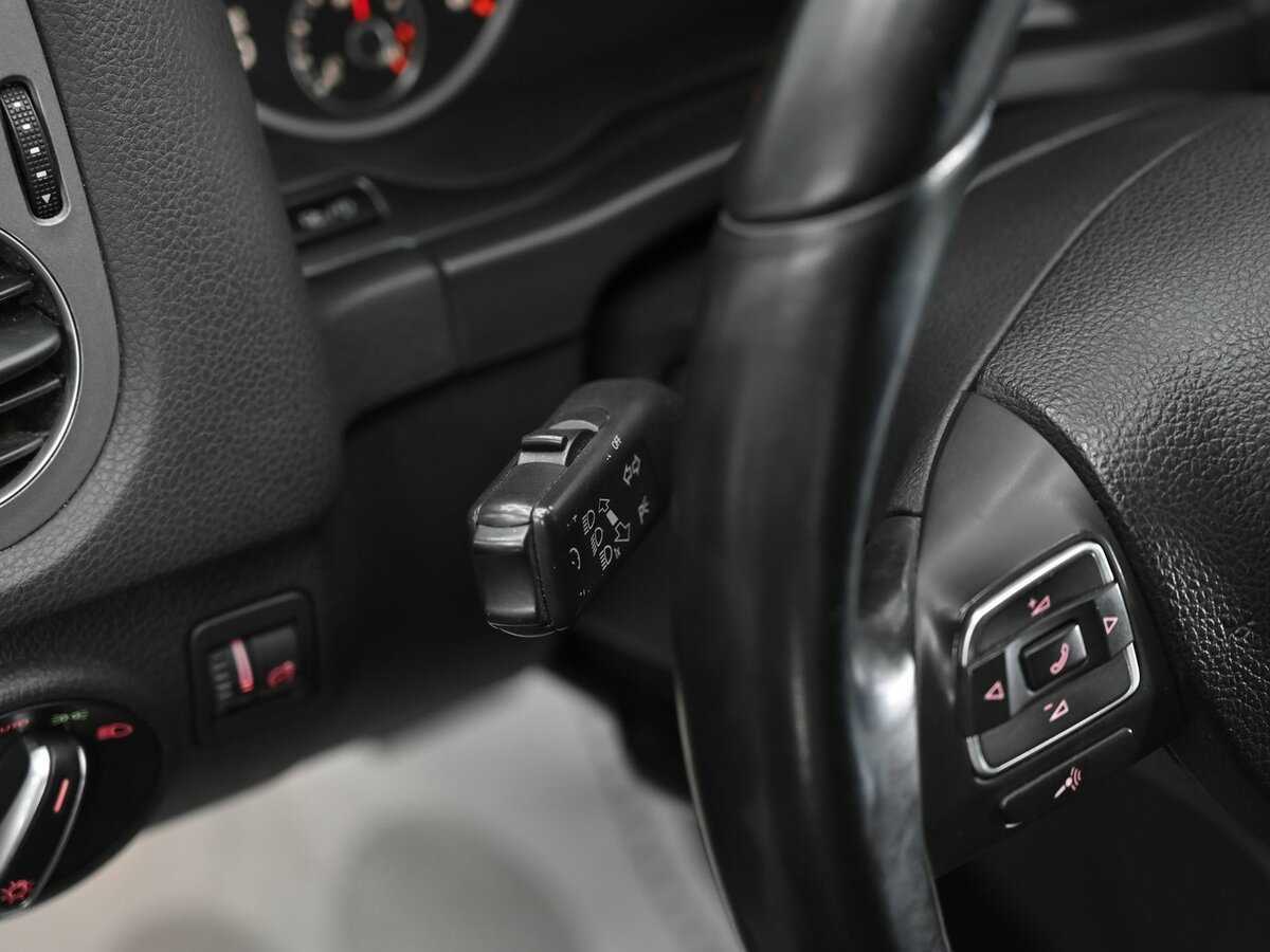 Б/У Фольксваген Тигуан 2013 года. Фото: #8