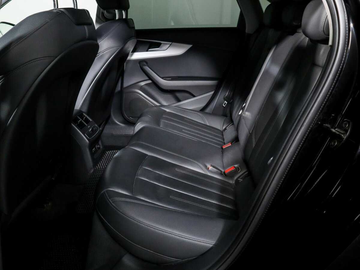 Б/У Ауди А4 2019 года. Фото: #6