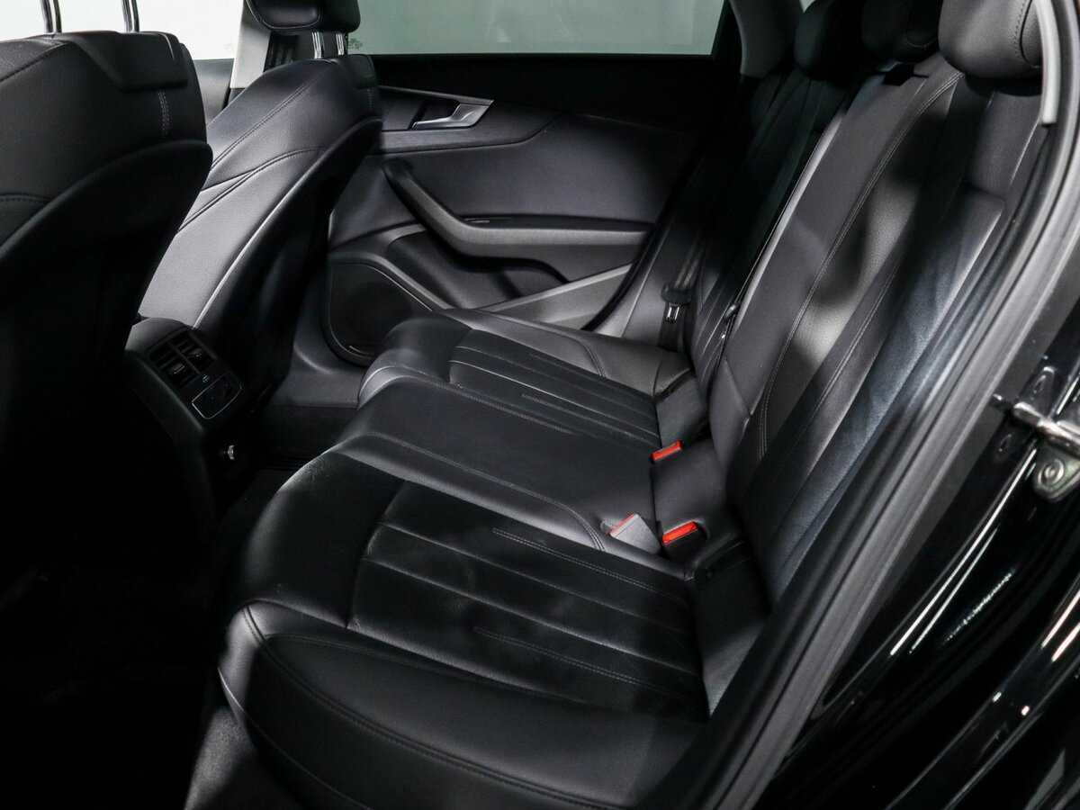 Б/У Ауди А4 2016 года. Фото: #6