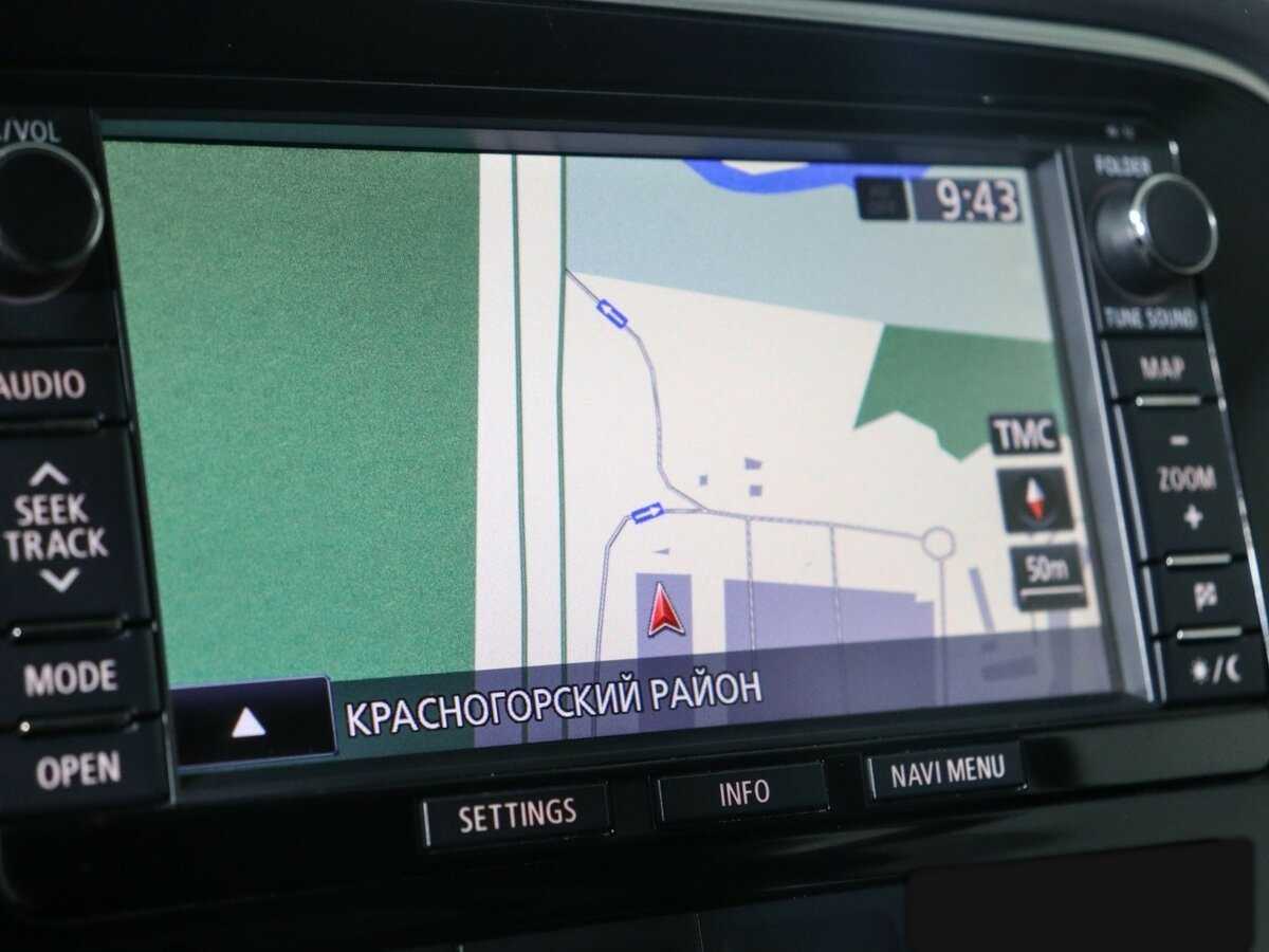 Б/У Митсубиши Оутлэндер 2014 года. Фото: #12