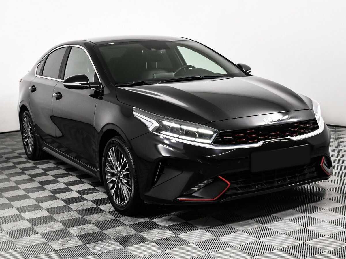 Б/У Киа Церато 2021 года. Фото: #2