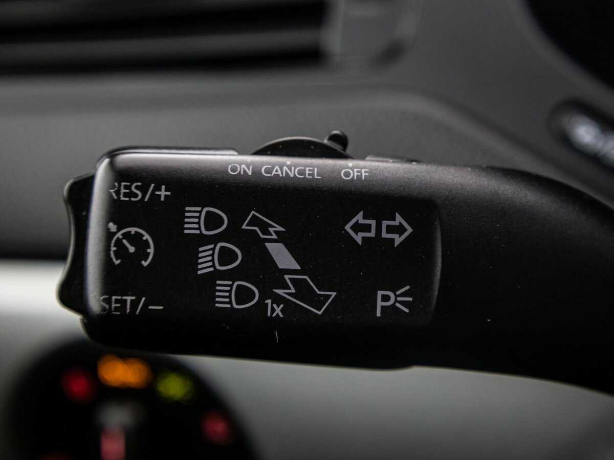 Б/У Фольксваген Джетта 2012 года. Фото: #17