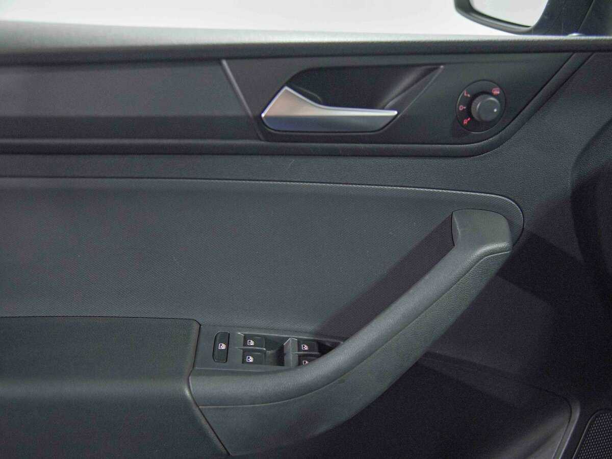 Б/У Фольксваген Поло 2020 года. Фото: #10