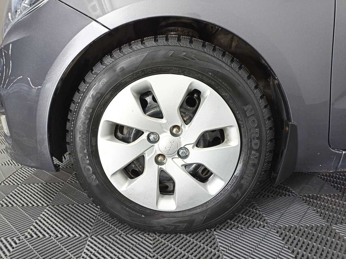 Б/У Киа Рио 2016 года. Фото: #17