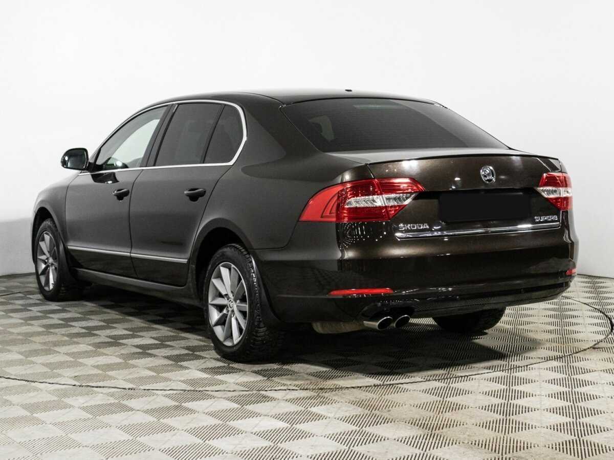 Б/У Шкода Суперб 2014 года. Фото: #6
