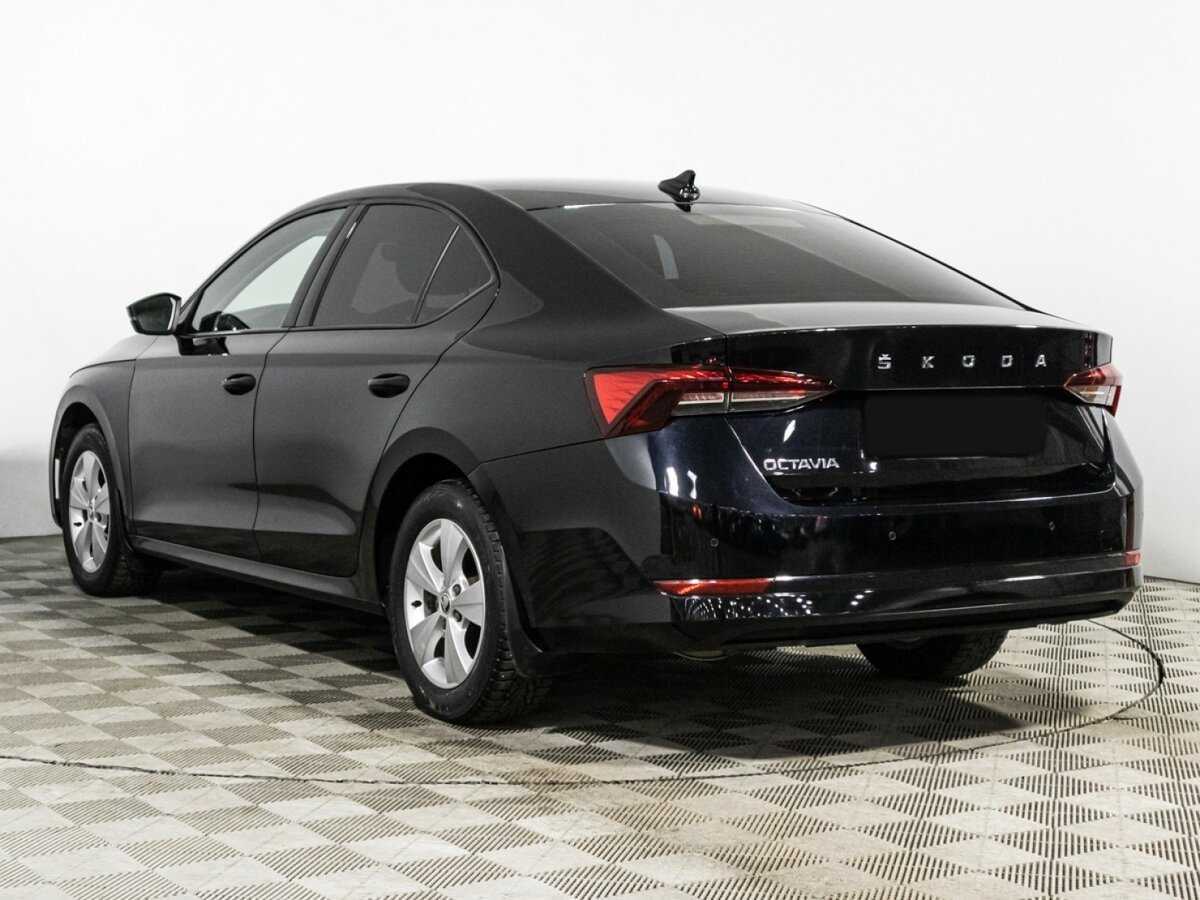 Б/У Шкода Октавия 2021 года. Фото: #6
