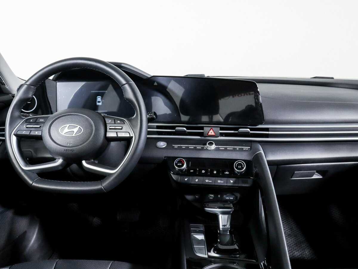 Б/У Хендай Елантра 2023 года. Фото: #11