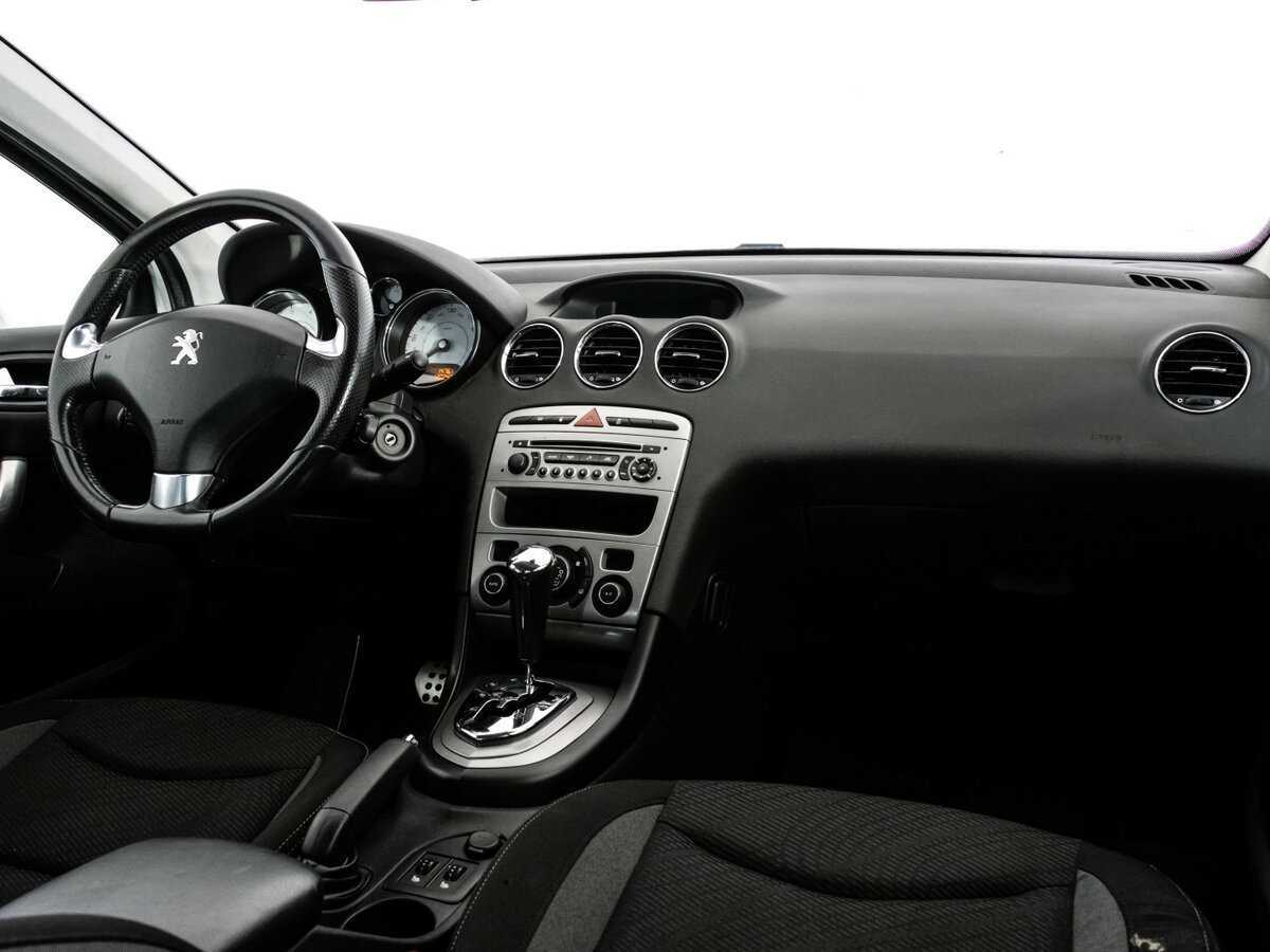 Б/У Пежо 408 2016 года. Фото: #6