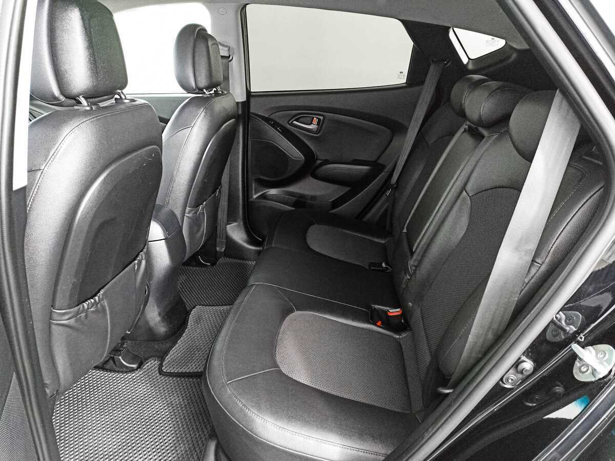 Б/У Хендай ай-икс35 2014 года. Фото: #11