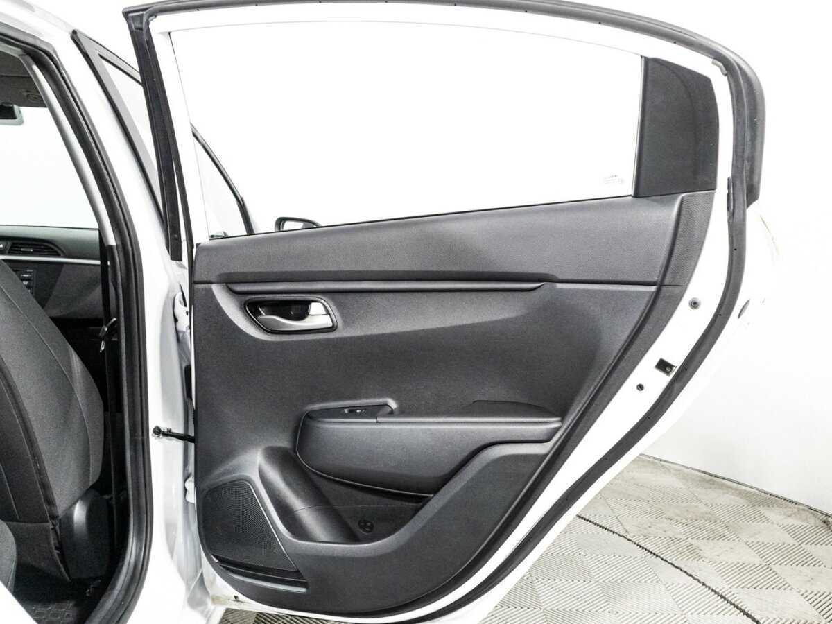 Б/У Киа Рио 2021 года. Фото: #26