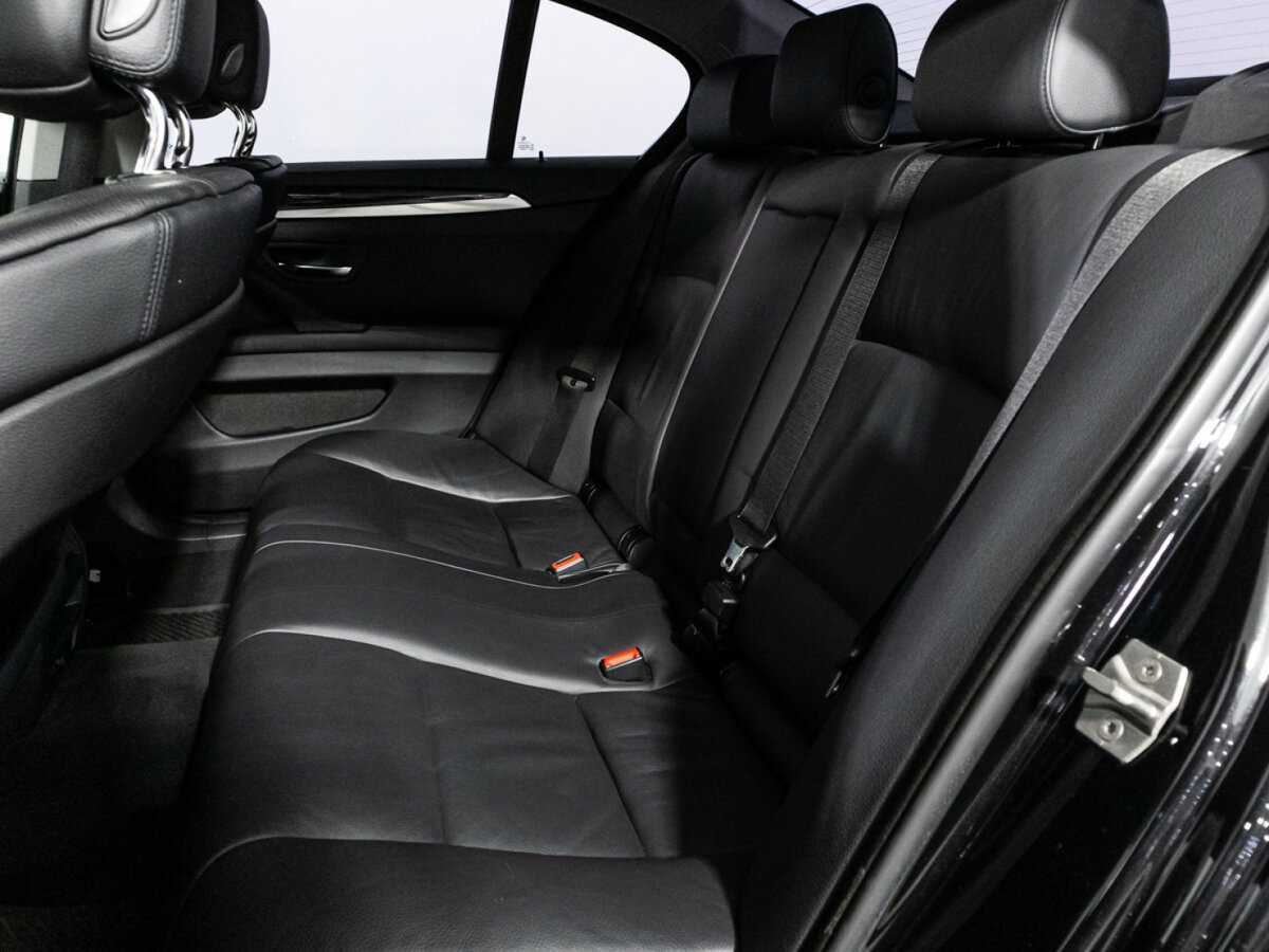 Б/У БМВ 5 серии 2012 года. Фото: #9