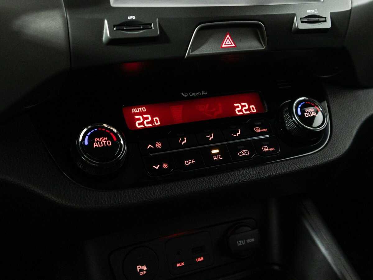 Б/У Киа Спортейдж 2014 года. Фото: #15