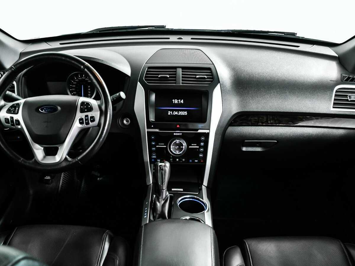 Б/У Форд Експлорер 2014 года. Фото: #10