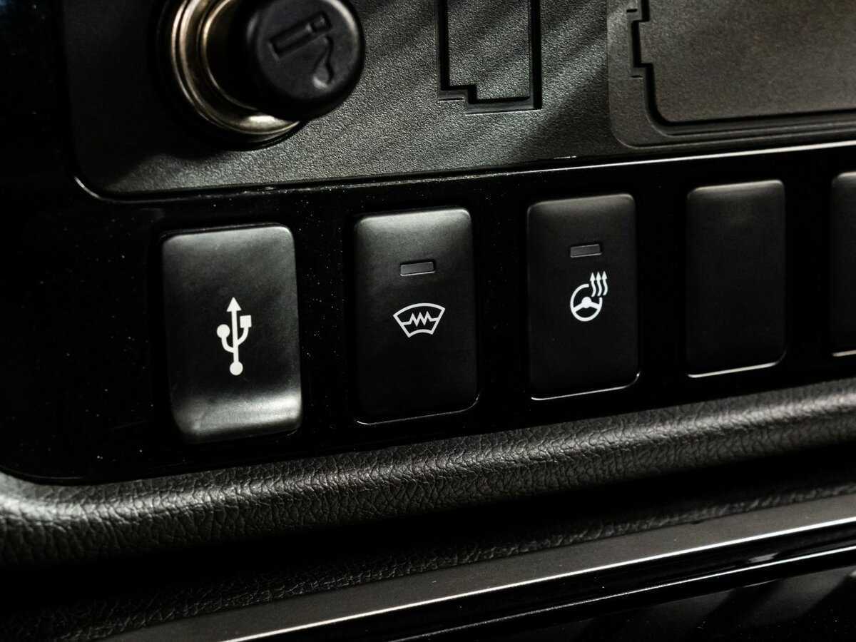 Б/У Митсубиши Оутлэндер 2018 года. Фото: #14