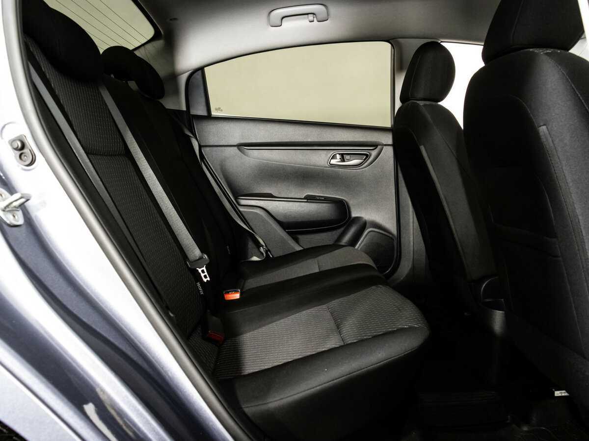 Б/У Киа Рио 2018 года. Фото: #16