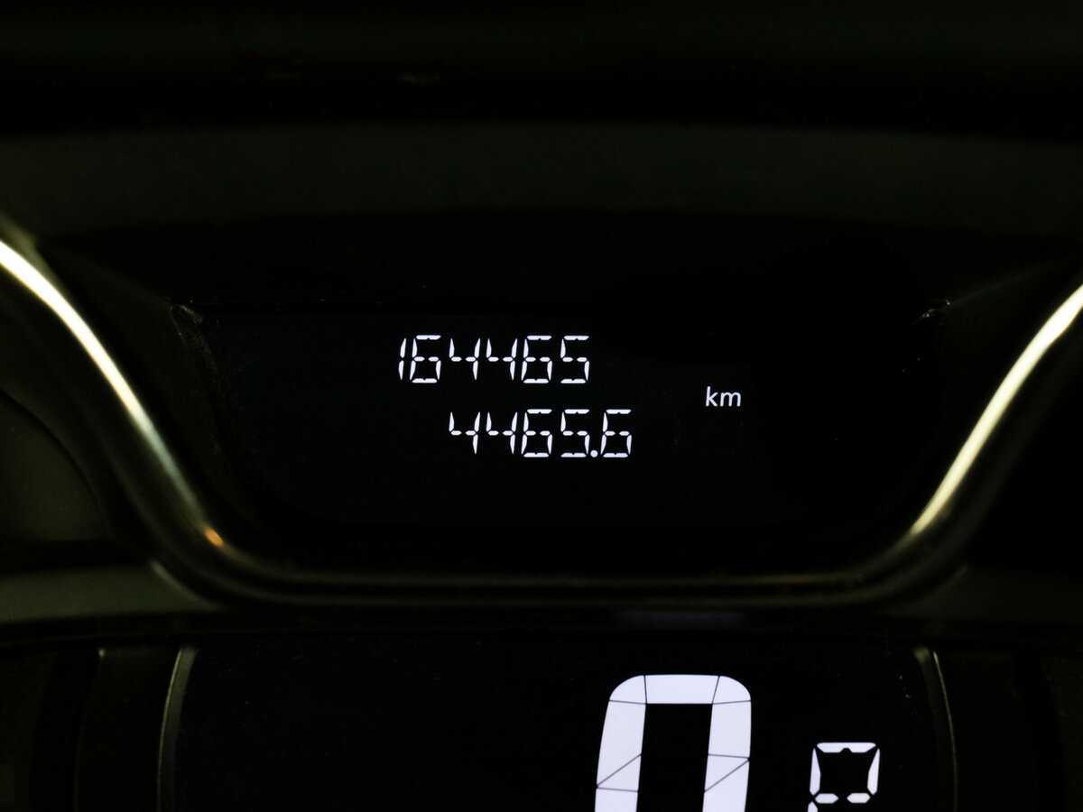 Б/У Рено Каптюр 2017 года. Фото: #12