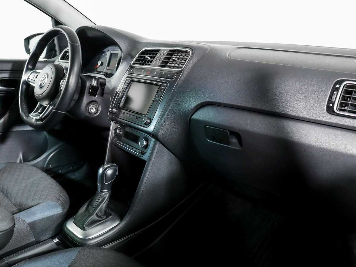 Б/У Фольксваген Поло 2019 года. Фото: #5