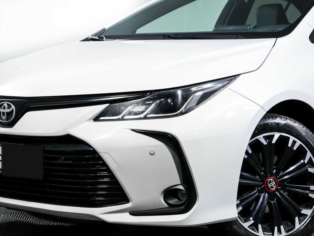 Б/У Тойота Королла 2021 года. Фото: #13