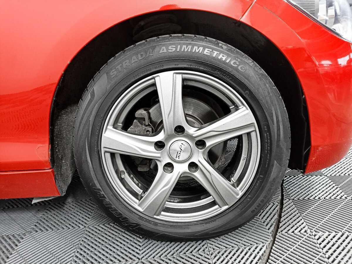 Б/У БМВ 1 серии 2012 года. Фото: #17