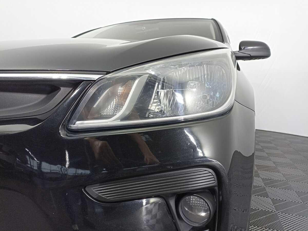 Б/У Киа Рио 2017 года. Фото: #16