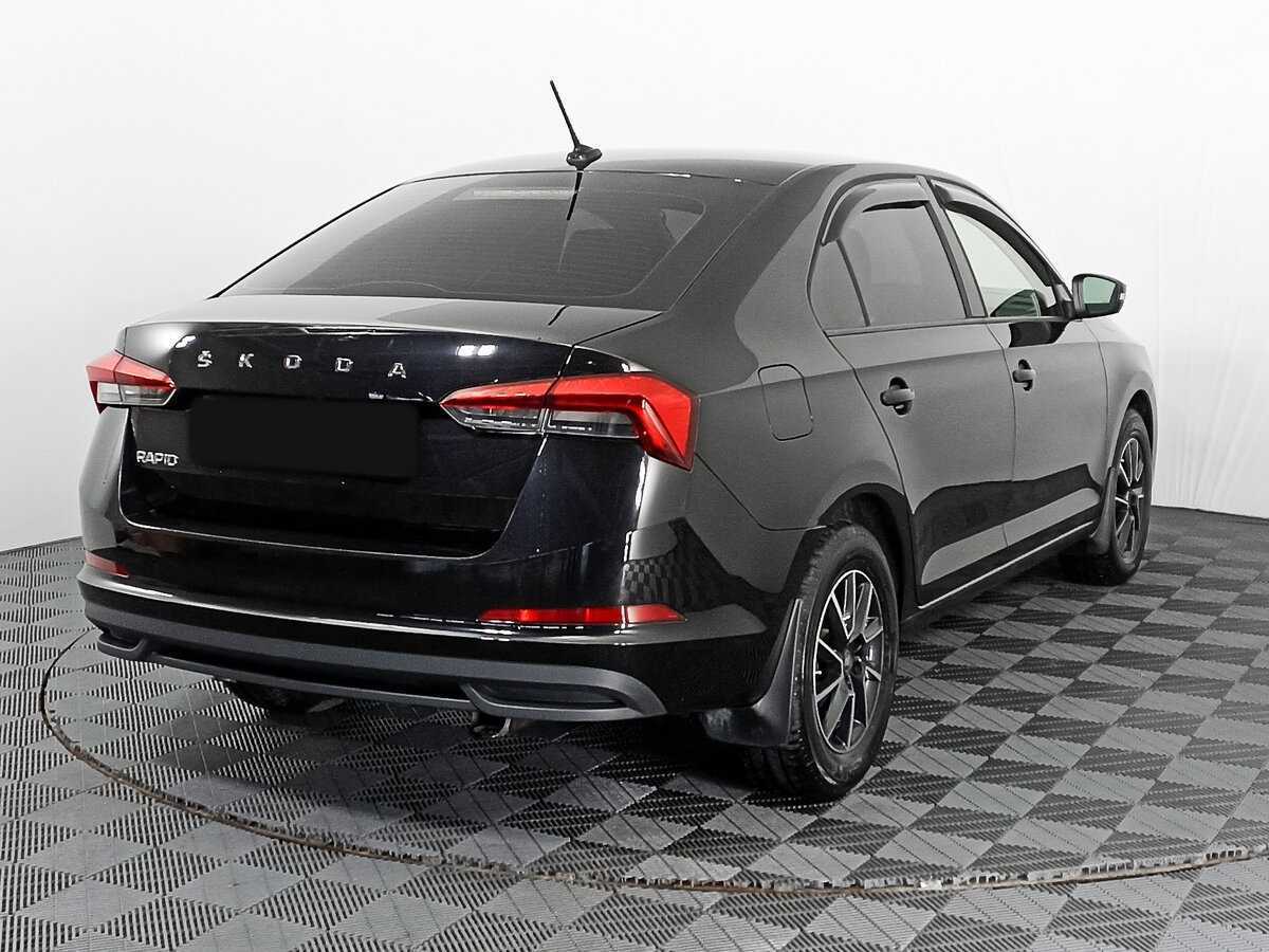 Б/У Шкода Рапид 2021 года. Фото: #3