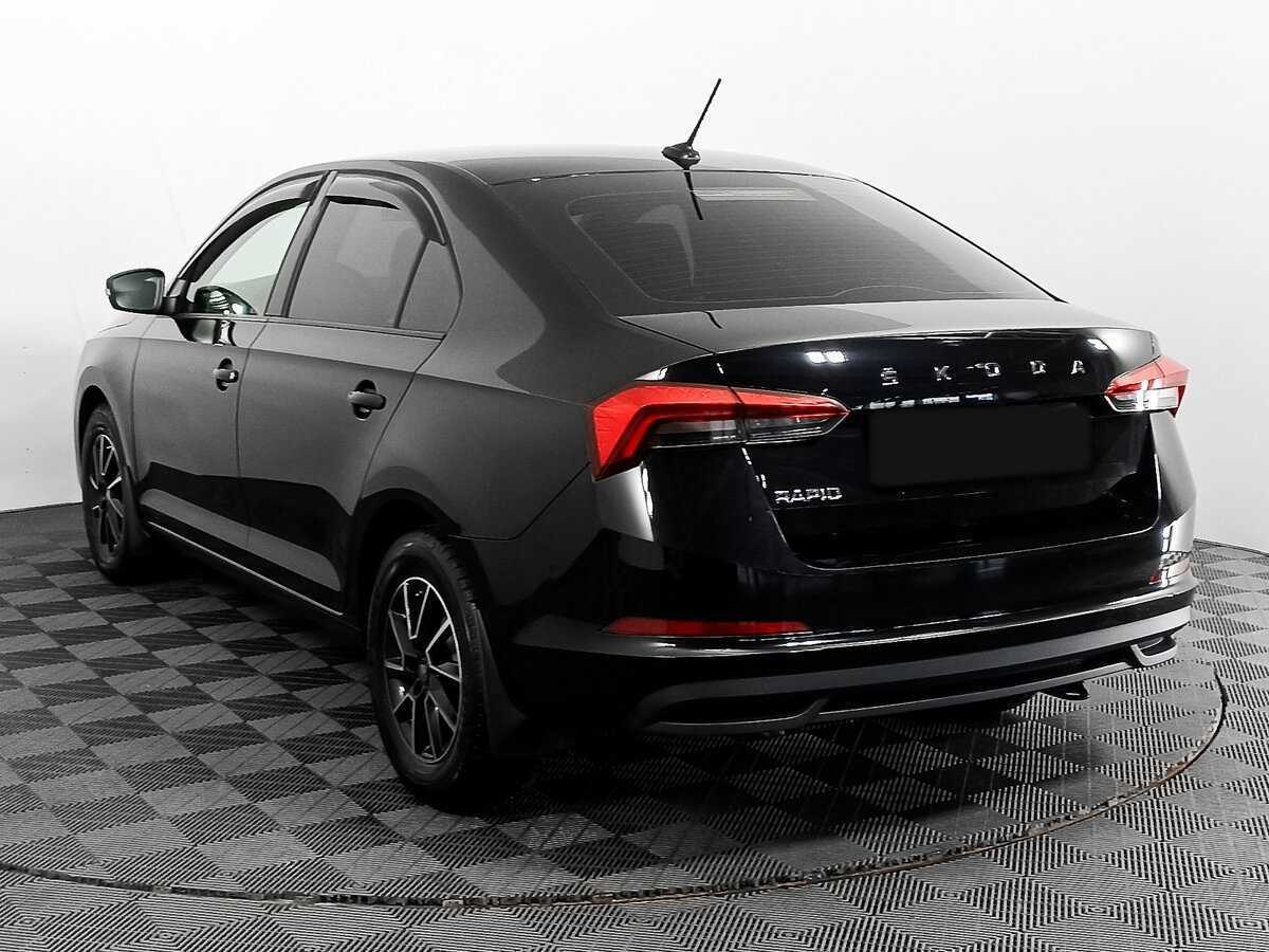 Б/У Шкода Рапид 2021 года. Фото: #5