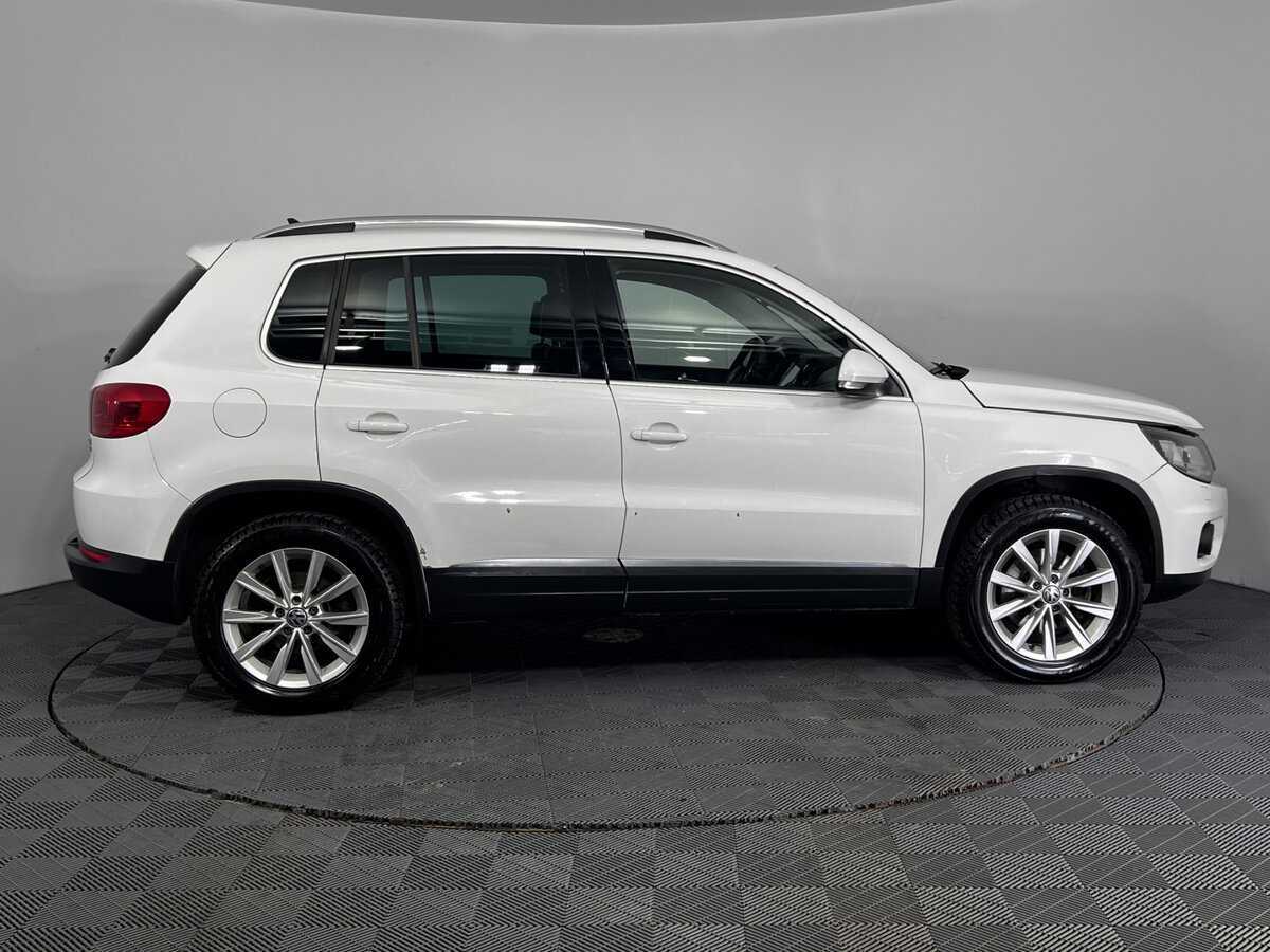 Б/У Фольксваген Тигуан 2013 года. Фото: #3