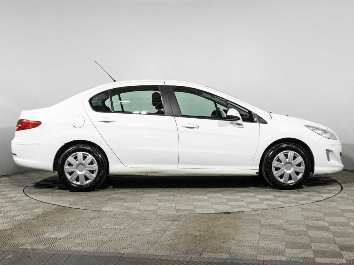 Б/У Пежо 408 2013 года. Фото: #3