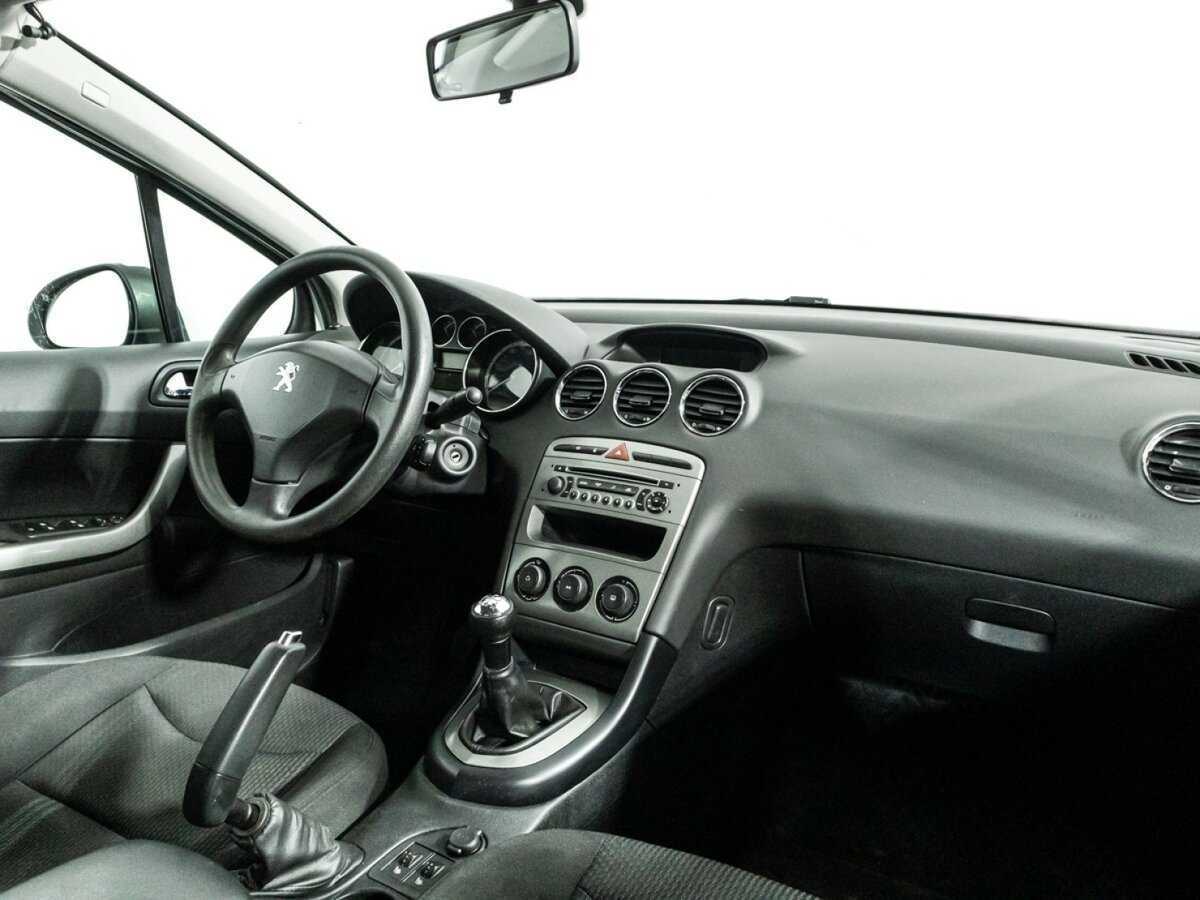 Б/У Пежо 408 2013 года. Фото: #8