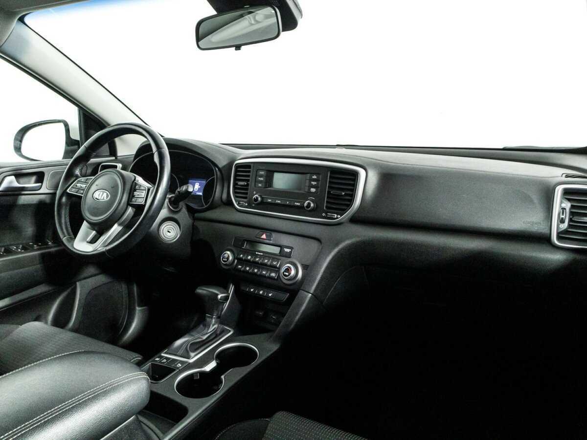 Б/У Киа Спортейдж 2020 года. Фото: #8