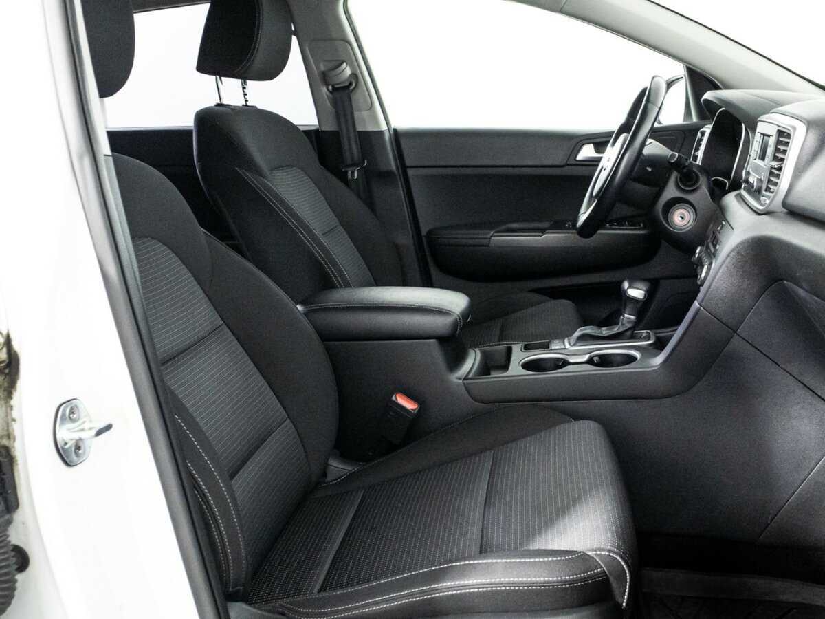 Б/У Киа Спортейдж 2020 года. Фото: #14