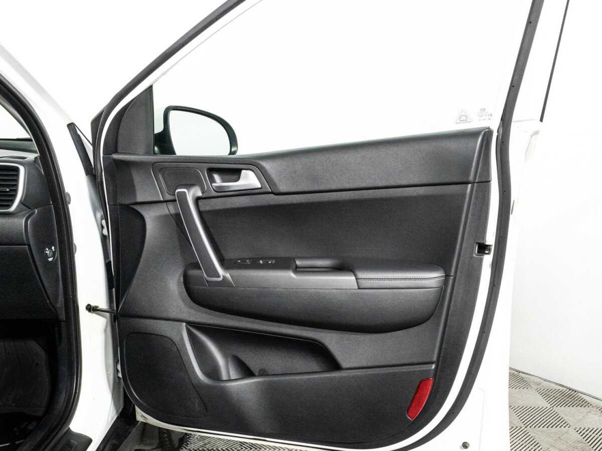 Б/У Киа Спортейдж 2020 года. Фото: #27