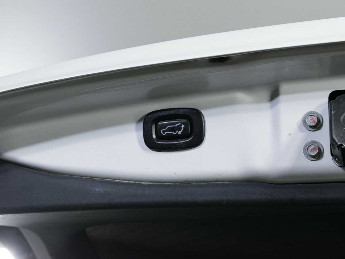 Б/У Митсубиши Оутлэндер 2013 года. Фото: #7