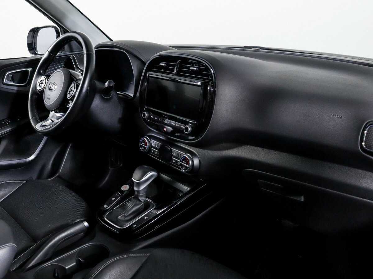 Б/У Киа Соул 2021 года. Фото: #4