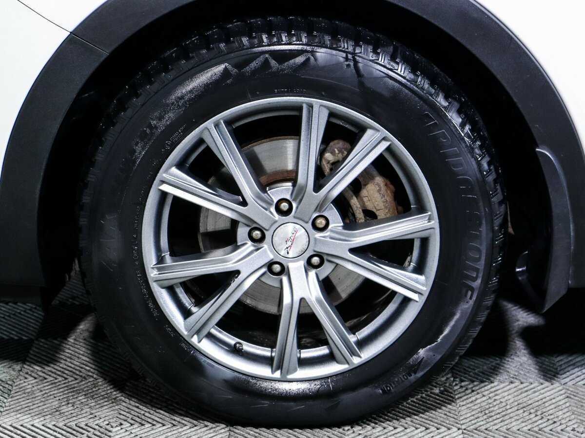 Б/У Хендай Санта Фе 2014 года. Фото: #11