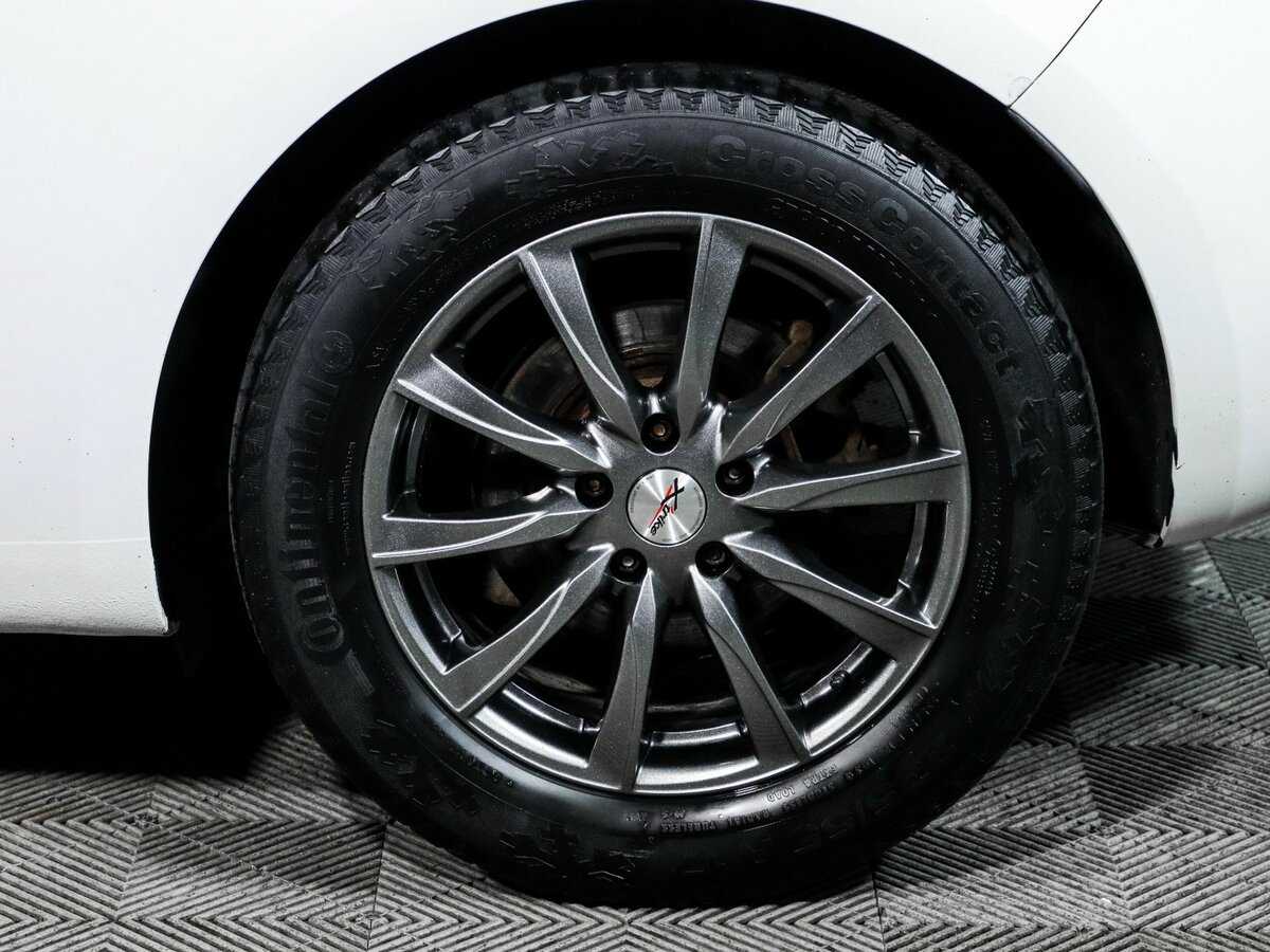 Б/У Опель Астра 2013 года. Фото: #10