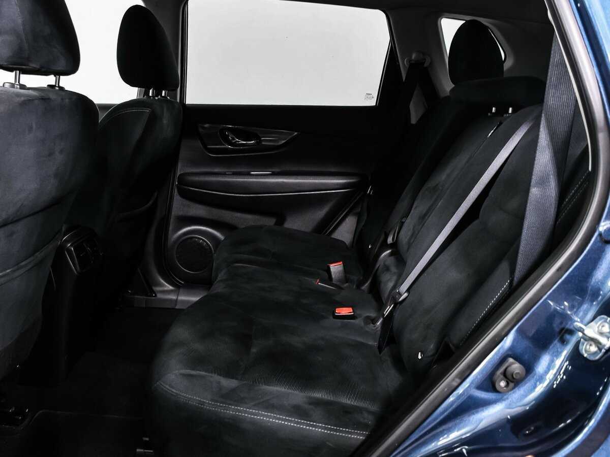 Б/У Ниссан Икс-Трейл 2016 года. Фото: #12