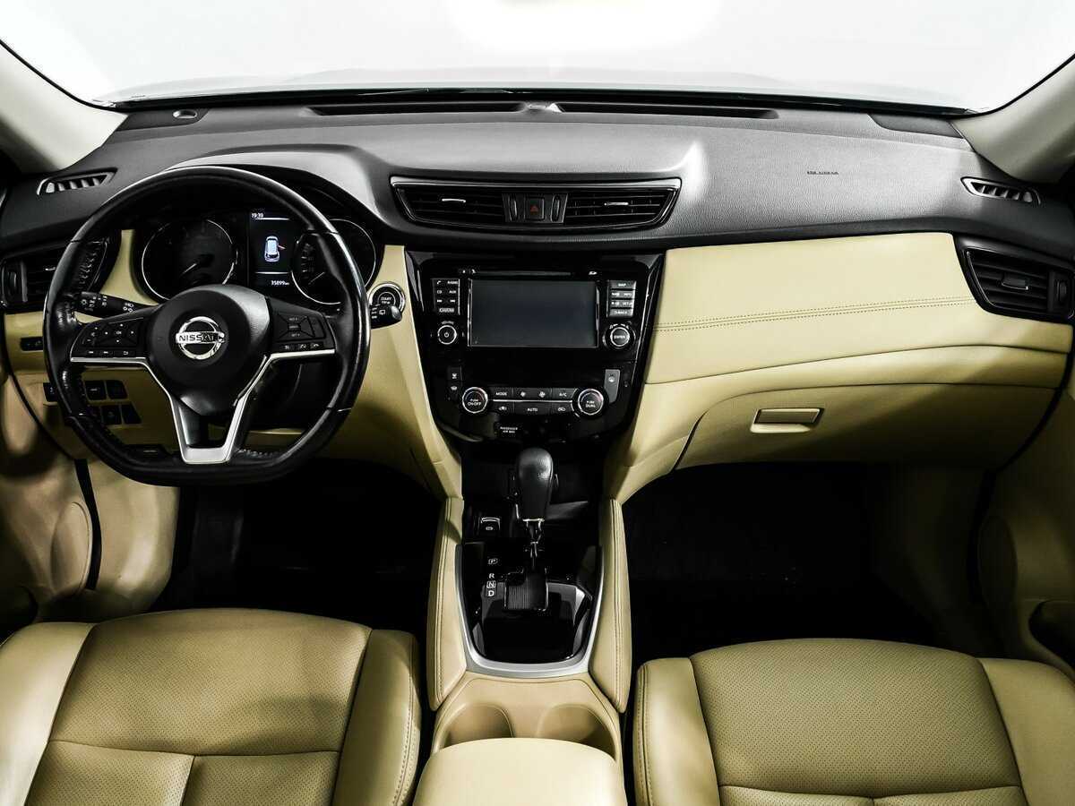 Б/У Ниссан Икс-Трейл 2018 года. Фото: #10