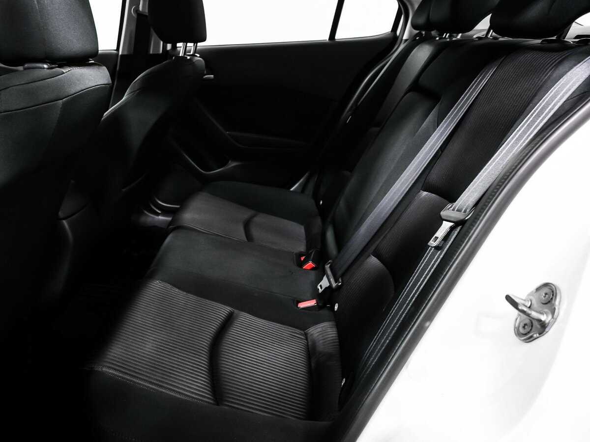 Б/У Мазда 3 2013 года. Фото: #12