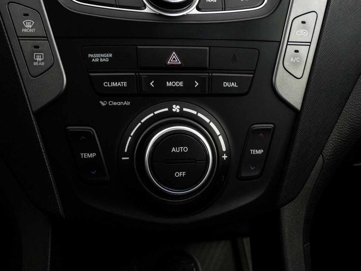 Б/У Хендай Санта Фе 2013 года. Фото: #14